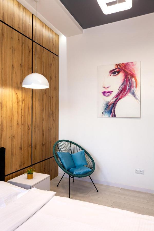 Leogrand Vip Apartments On Pidhirna 3 إلفيف المظهر الخارجي الصورة